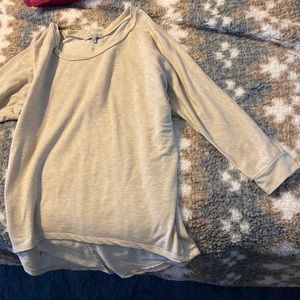 quarter sleeve shirt